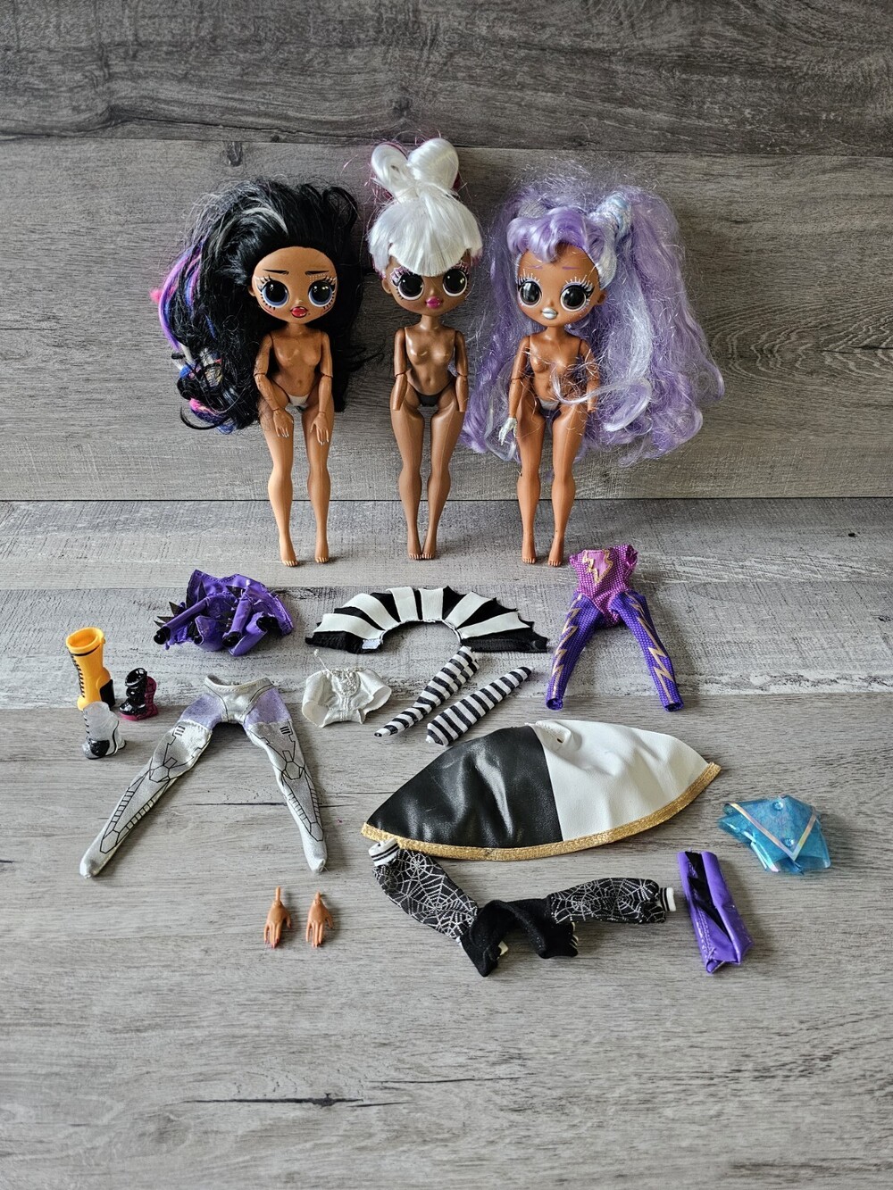 LOL Surprise! OMG Movie Magic Gamma Babe Spirit Queen Starlette LOT Clothes READ